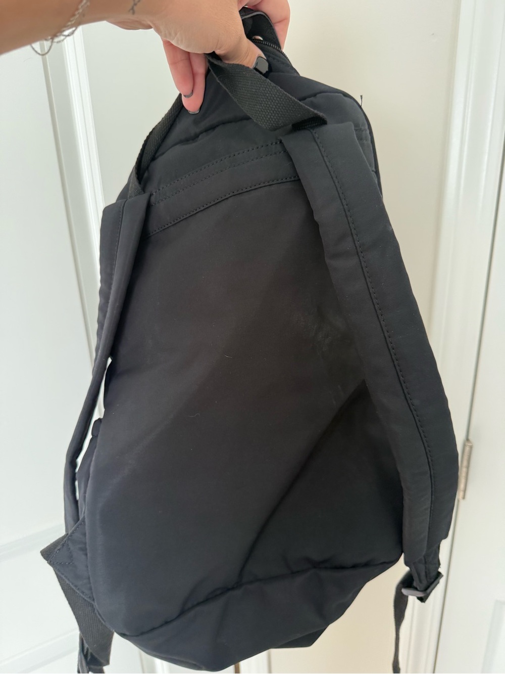 Black Nylon Backpack with Front Pocket - Unbranded - Picture 3 of 3